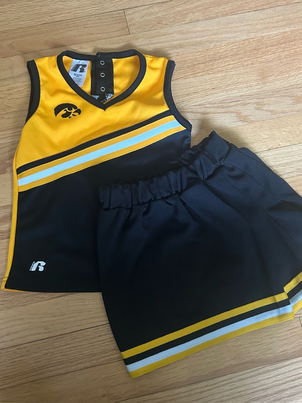 Iowa Hawkeyes girls two piece cheerleader outfit 6x